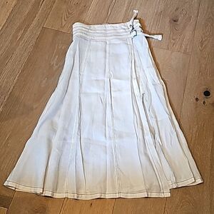 White linen maxi a line skirt size 4 Tweeds